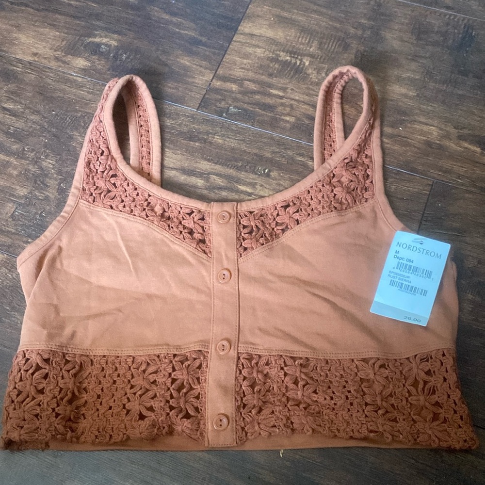 Cute crop top